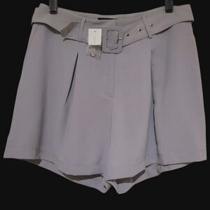 NWT Sugar Lips Lavender Gray Paperbag Pleated Shorts with Belt Womens Large